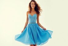 How to Pair a Blue Skirt with Tops, Shoes & Accessories